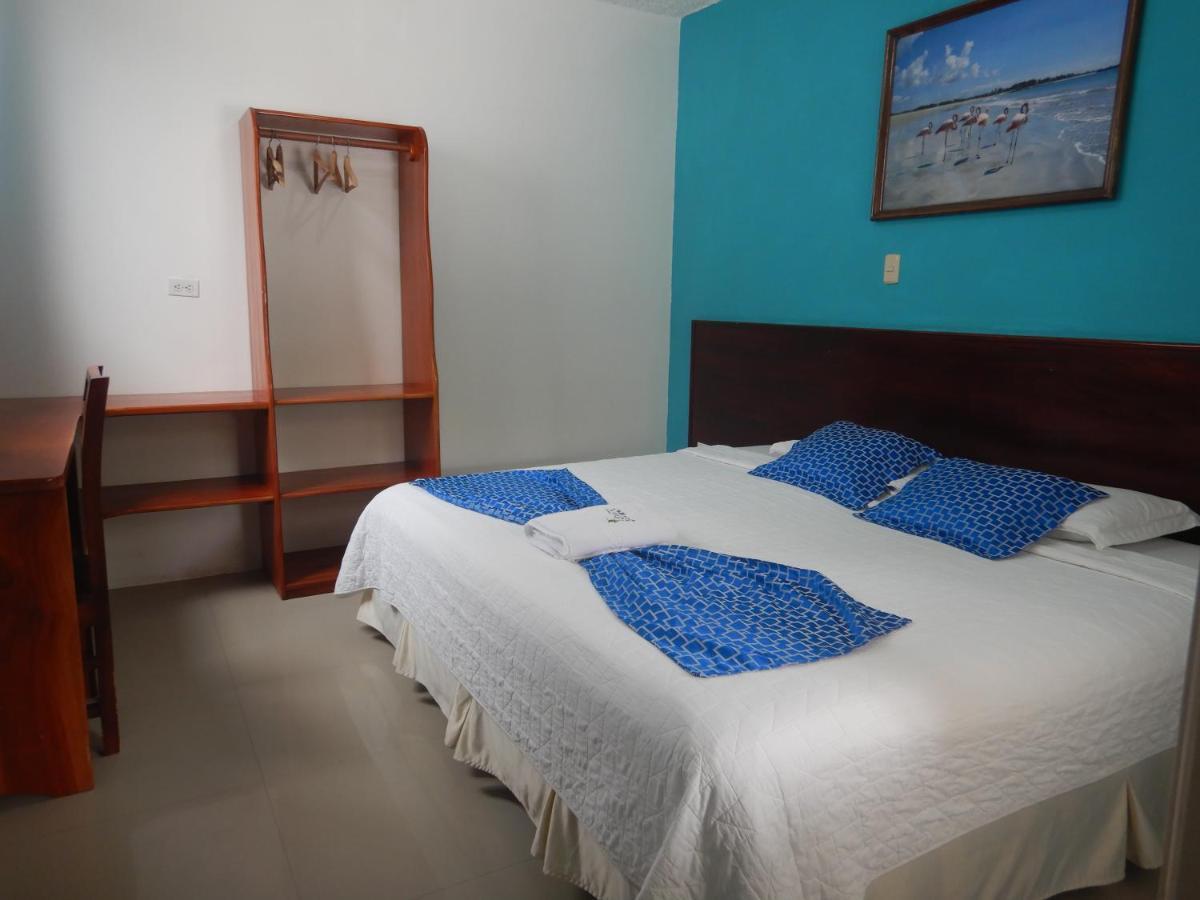 Hotel La Gran Tortuga - ᯤ Starlink Puerto Villamil Exterior foto