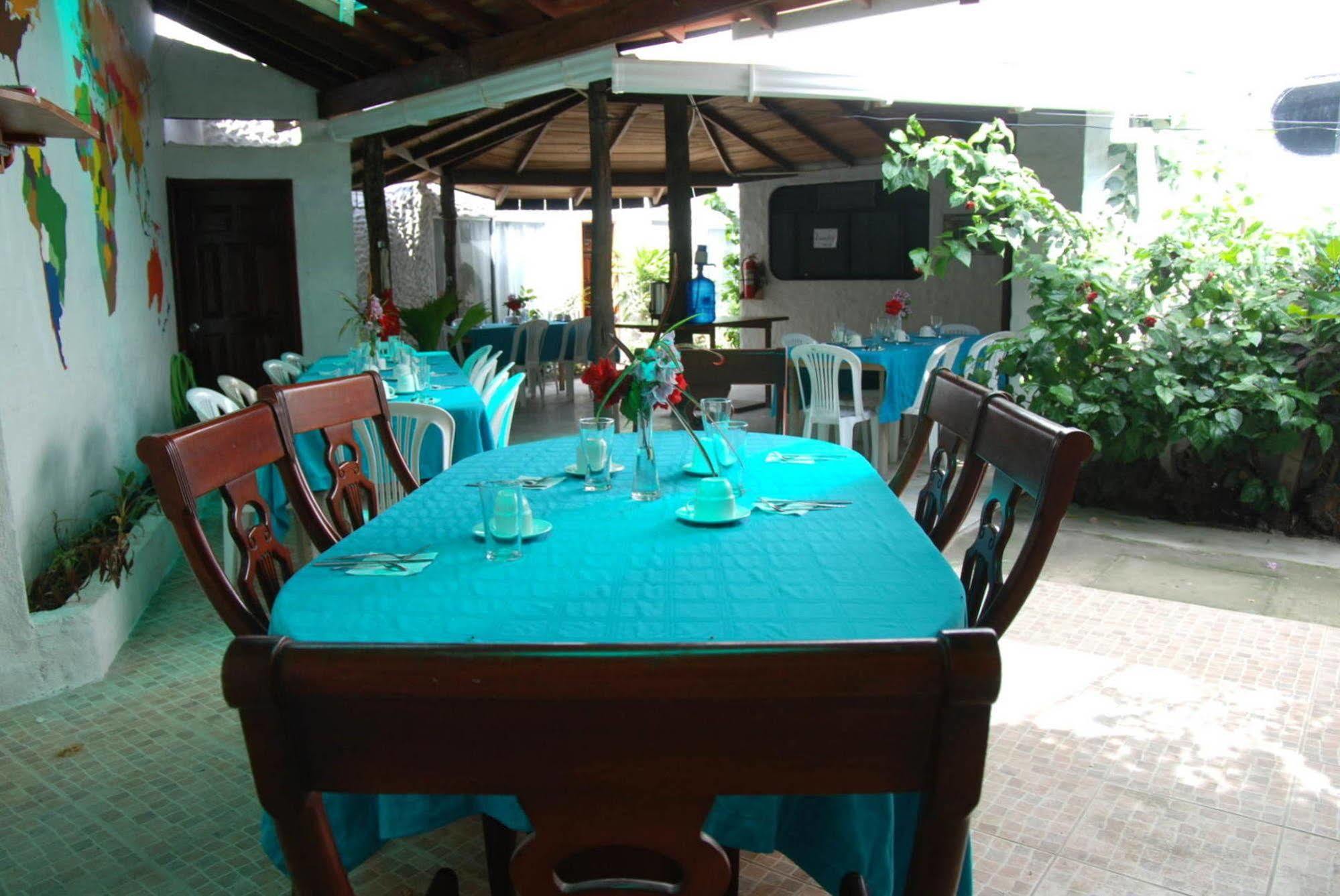 Hotel La Gran Tortuga - ᯤ Starlink Puerto Villamil Exterior foto